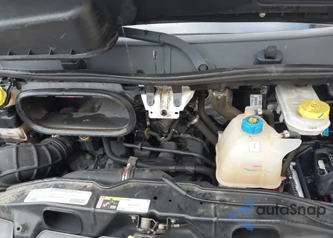 2017 Ram Promaster 1500 High Roof 136 Wb z USA, uszkodzony, nr VIN 3C6TRVBG5HE512468